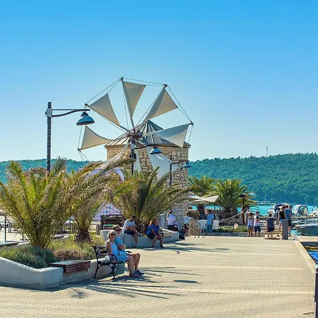 Awesome In With Wifi Apartman