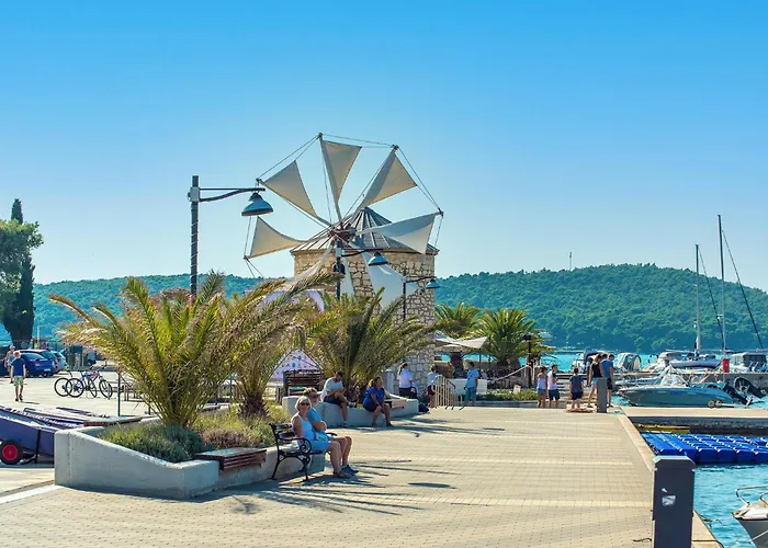 Awesome In With Wifi Apartman